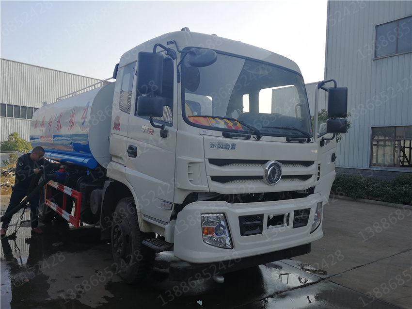 �|Դ�|�L18����